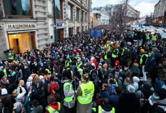 Протесты в России: социологи узнали, сколько людей готовы выйти на улицы