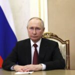 Долгий миг Путина: Лукашенко объяснил решение президента России по «Вагнеру»