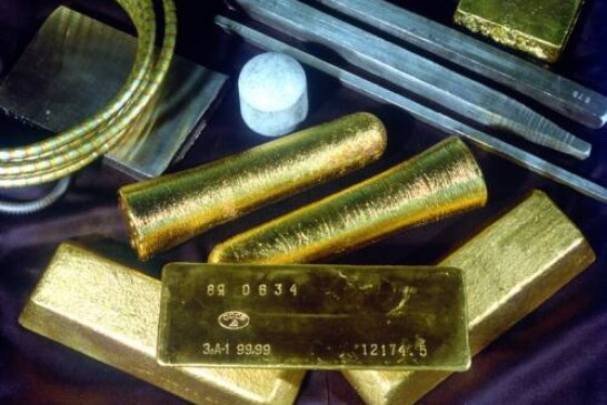Эксперт объяснил, зачем россияне держат «под матрасом» золото на 3 трлн рублей