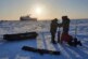 В Арктике продолжает дрейфовать российское судно, вмерзшее в гигантскую льдину