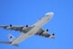Лайнер China Airlines подал сигнал бедствия из-за разгерметизации и вернулся на Тайвань