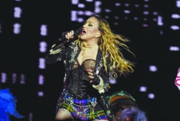 Мадонна закатила крупнейший концерт на пляже в Рио